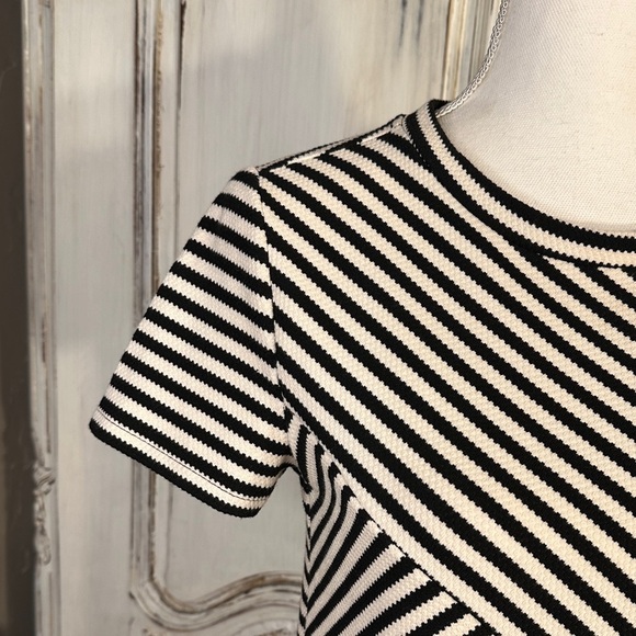 MANGO Casual Short Sleeve Striped Black and White Women's Dress - Picture 5 of 10